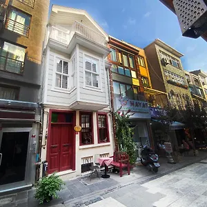 ciragans-omnia-hotel.istanbul-turkeyhotels.com/